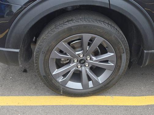 Black Metallic 2023 Ford Explorer XLT