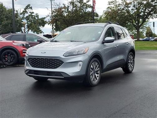 2022 Ford Escape Titanium