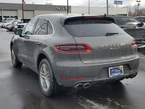 2015 Porsche Macan S
