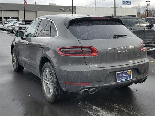 2015 Porsche Macan S