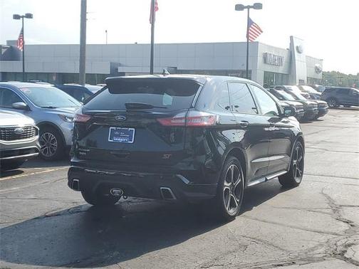 2019 Ford Edge ST