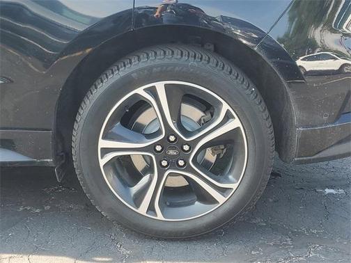 2019 Ford Edge ST