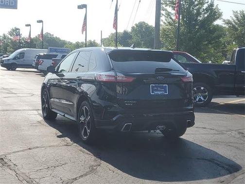 2019 Ford Edge ST