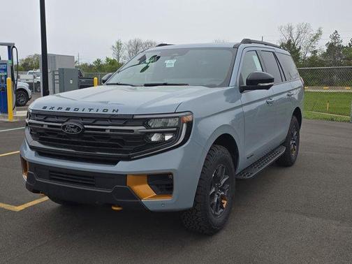 Gray 2026 Ford Expedition Tremor