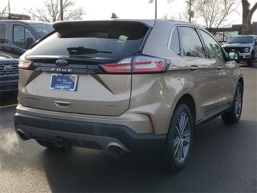 2021 Ford Edge Titanium