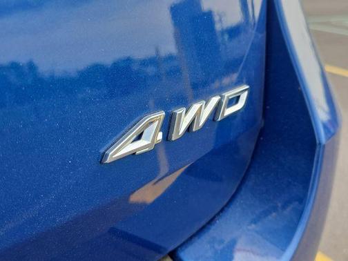 Blue Metallic 2023 Ford Explorer XLT