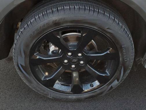 2024 Ford Explorer ST-Line