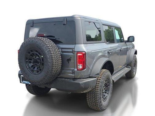 Gray Metallic 2026 Ford Bronco Big Bend