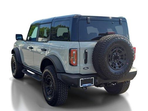 Avalanche 2026 Ford Bronco Badlands