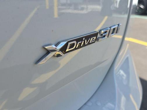 Alpine White 2024 BMW X3 xDrive30i