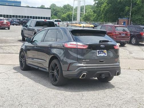 2020 Ford Edge ST