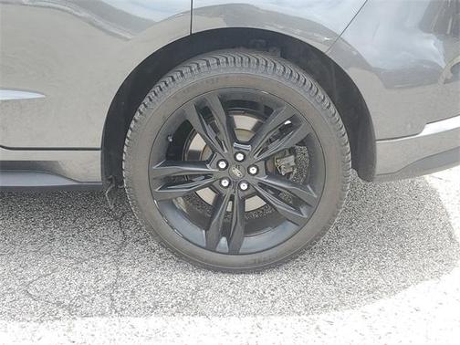 2020 Ford Edge ST