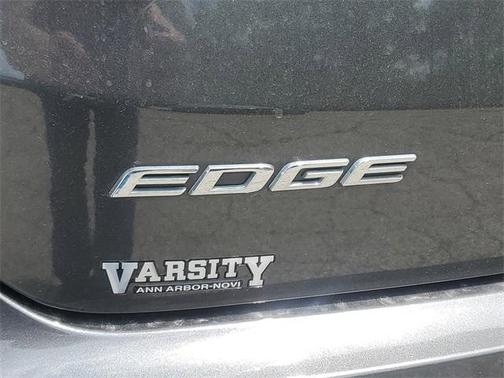 2020 Ford Edge ST