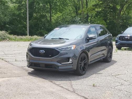 2020 Ford Edge ST
