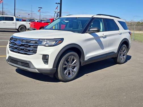 White 2026 Ford Explorer Active