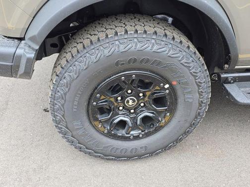 Gray 2026 Ford Bronco Badlands