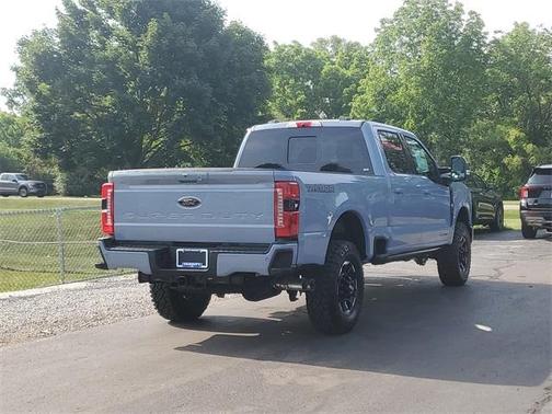 2025 Ford F-350 Lariat Super Duty