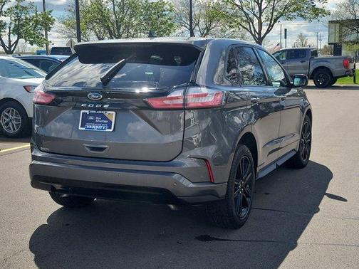Gray Metallic 2024 Ford Edge ST Line
