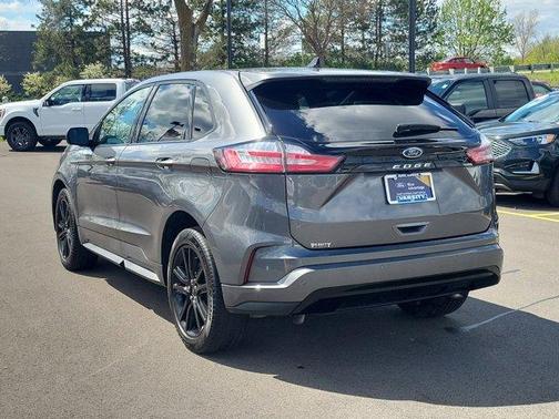 Gray Metallic 2024 Ford Edge ST Line