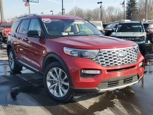 2023 Ford Explorer Platinum