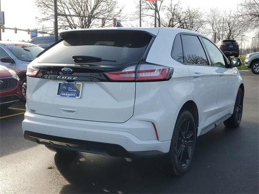 2024 Ford Edge ST Line