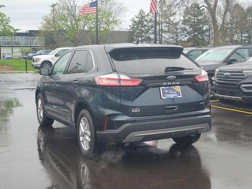 Blue Metallic 2023 Ford Edge SEL