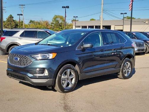 Blue Metallic 2024 Ford Edge SEL