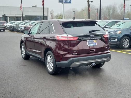 Burgundy 2024 Ford Edge SEL