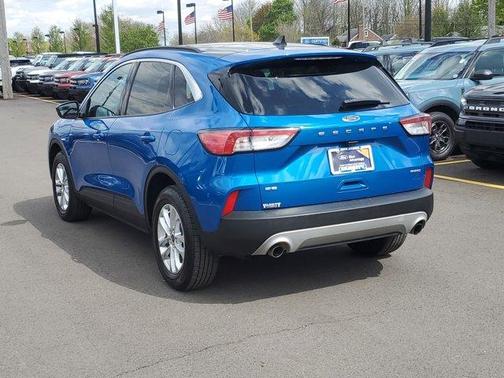 Blue Metallic 2021 Ford Escape SE