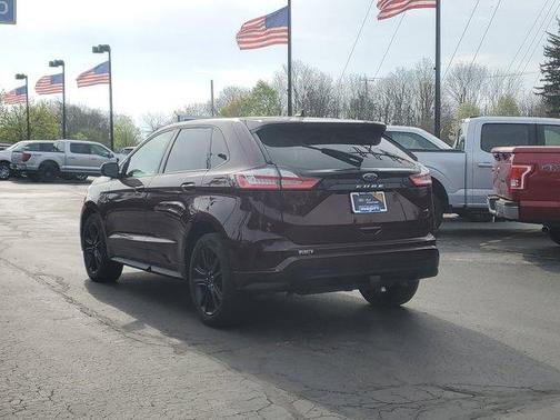 2022 Ford Edge ST Line