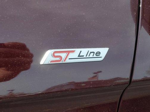 2022 Ford Edge ST Line