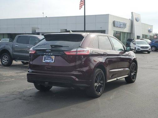 2022 Ford Edge ST Line