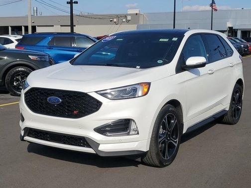 2023 Ford Edge ST