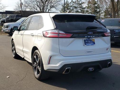 2023 Ford Edge ST