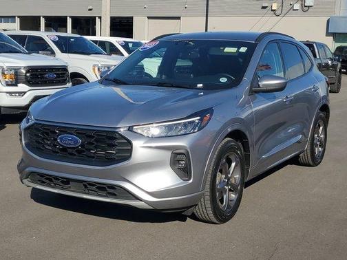 2023 Ford Escape ST-Line Select