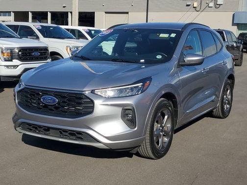 2023 Ford Escape ST-Line Select