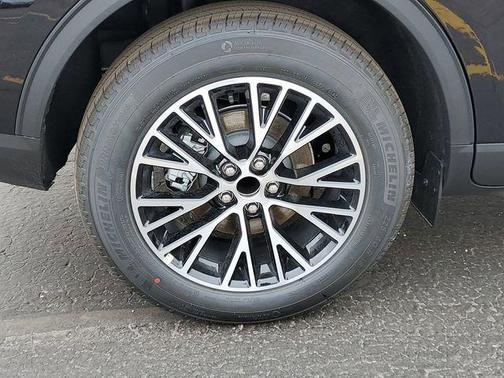 Black Metallic 2024 Ford Escape PHEV