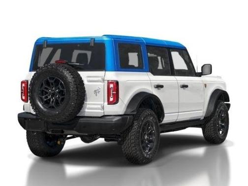 Oxford White 2026 Ford Bronco Badlands