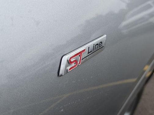 Silver Metallic 2024 Ford Escape ST-Line