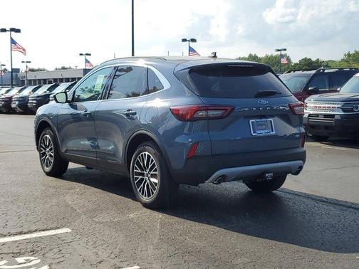 2025 Ford Escape PHEV