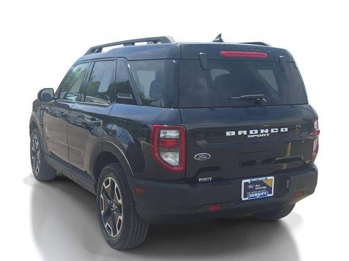 Blue Metallic 2023 Ford Bronco Sport Outer Banks
