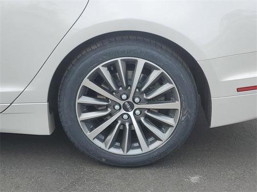 2019 Lincoln MKZ Standard