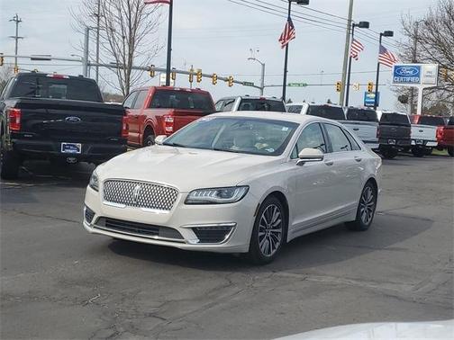 2019 Lincoln MKZ Standard