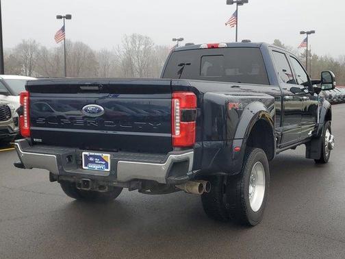 2023 Ford F-450 Lariat