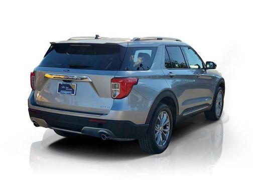 Silver Metallic 2023 Ford Explorer Limited