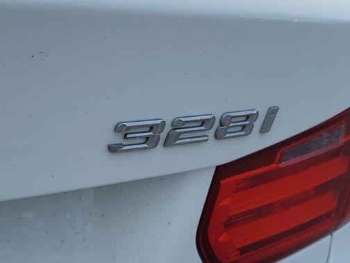 2013 BMW 328 i xDrive