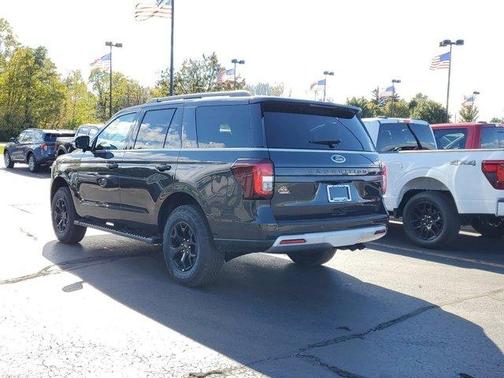 2024 Ford Expedition Timberline
