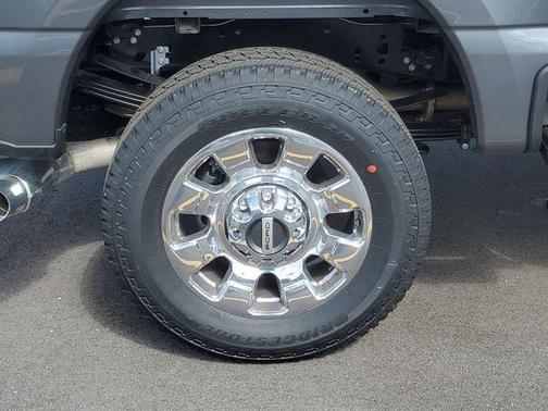 Gray Metallic 2026 Ford F-350 Lariat Super Duty