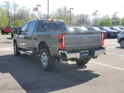 Gray Metallic 2026 Ford F-350 Lariat Super Duty