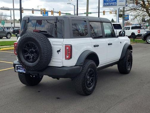 Oxford White 2024 Ford Bronco Wildtrak